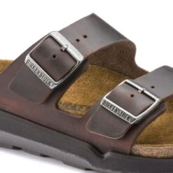 Birkenstock Arizona Oiled Leather 13 Birkenstock Arizona Oiled Leather -Birkenstock 1014899 detail 1