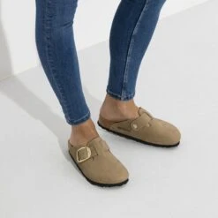 Birkenstock Boston Big Buckle Nubuck Leather 12 Birkenstock Boston Big Buckle Nubuck Leather -Birkenstock 1017953 f closeup f