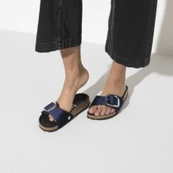 Birkenstock Madrid Big Buckle Velvet -Birkenstock 1020160 detail 8
