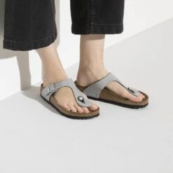 Birkenstock Gizeh Birko-Flor Patent -Birkenstock 1020171 f closeup f
