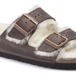 Birkenstock Arizona Shearling Oiled Leather 17 Birkenstock Arizona Shearling Oiled Leather -Birkenstock 1021049 detail 1