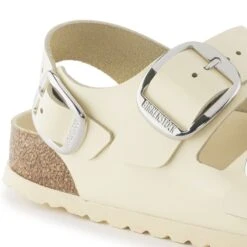 Birkenstock Milano Big Buckle Natural Leather Patent -Birkenstock 1024207 detail 1