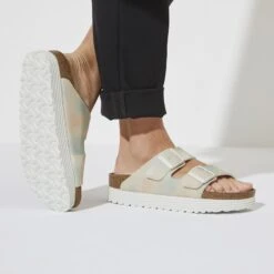 Arizona Platform Vegan -Birkenstock 1024597 f closeup f