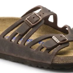 Birkenstock Granada Oiled Leather -Birkenstock 92651 detail 1